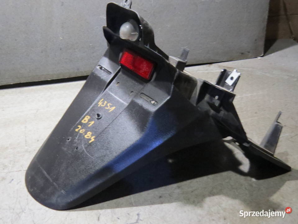 SUZUKI BURGMAN 200 125 16 CHLAPACZ BŁOTNIK TYŁ Gdańsk