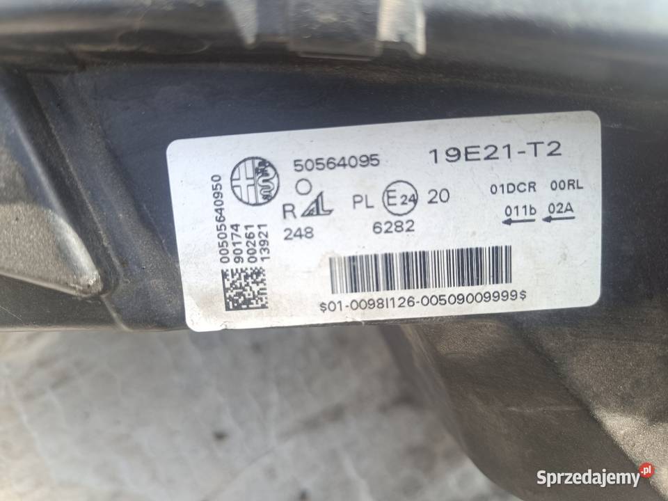 LAMPA PRZEDNIA PRZÓD PRAWA ALFA ROMEO GIULIA Biskupice