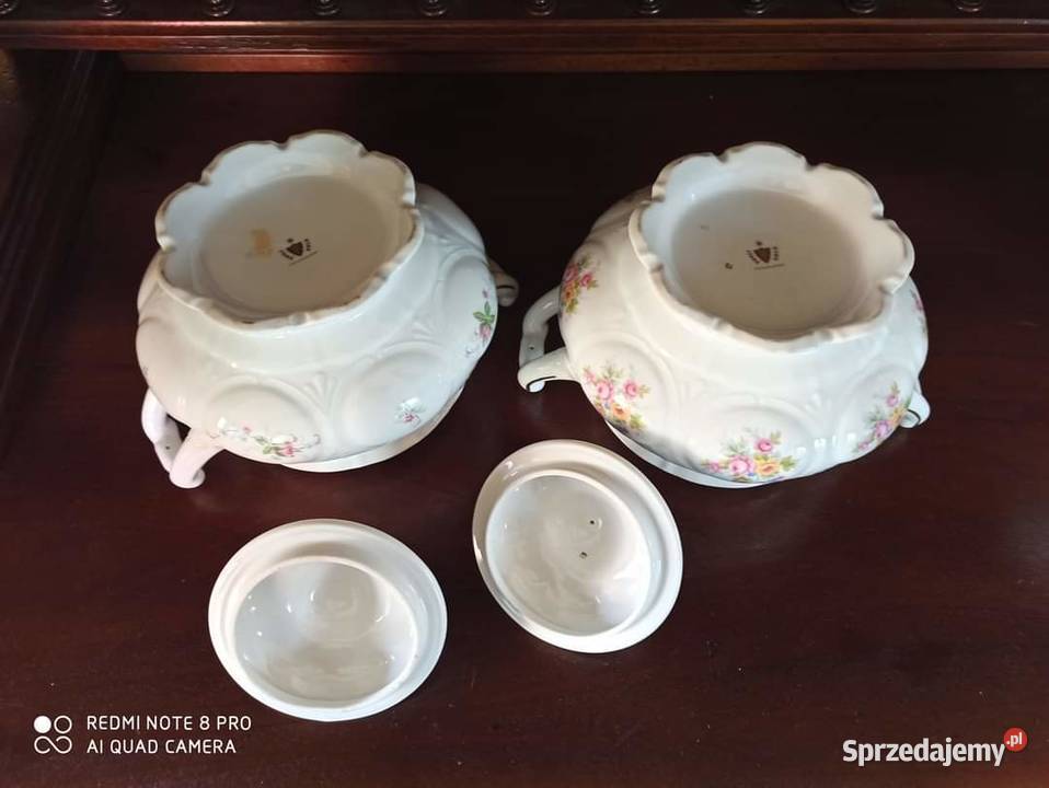 Waza z pokrywką z kwiatuszkami Stara Role Gdańsk