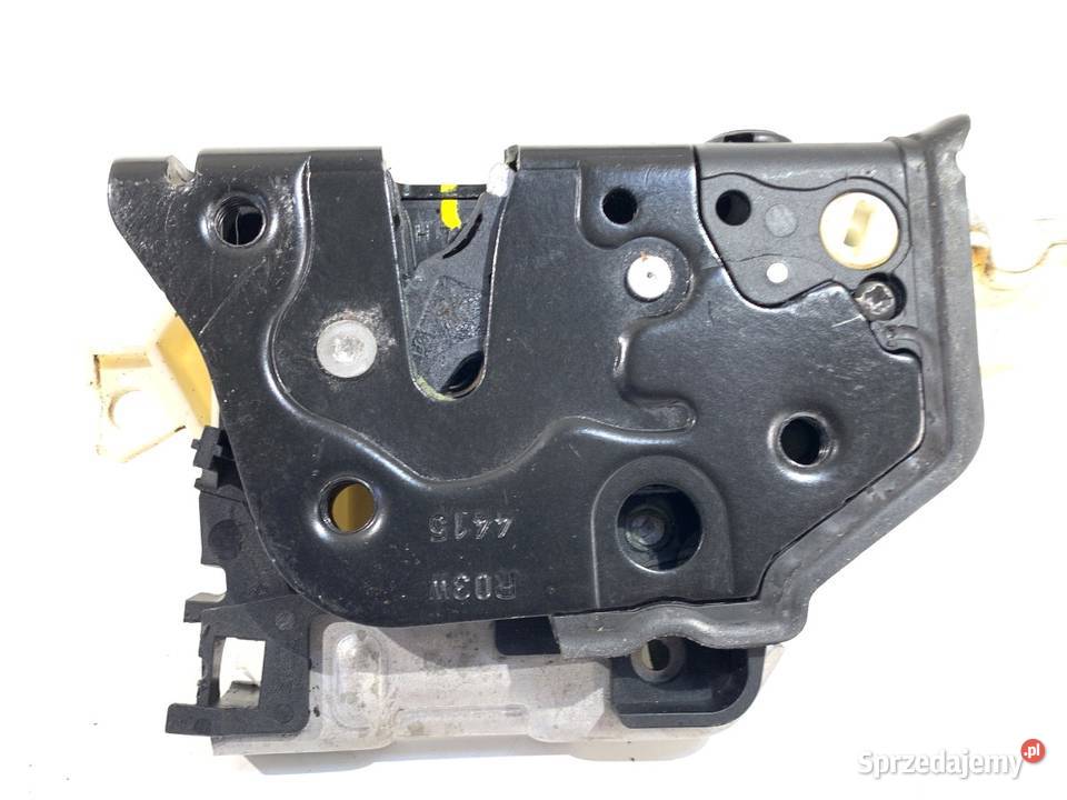 ZAMEK DRZWI PRAWY TYŁ AUDI A4 B8 Kombi 8K0839016