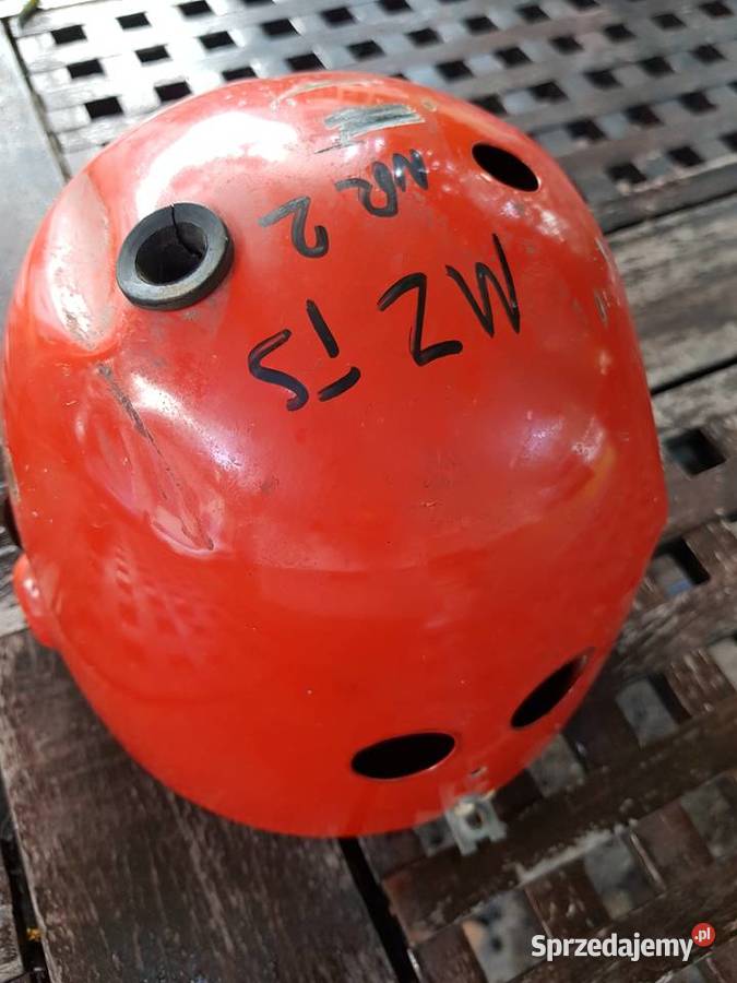Lata 70teCzerwona obudowaskorupa lampy MZ TS Oświetlenie Gorzów Wielkopolski