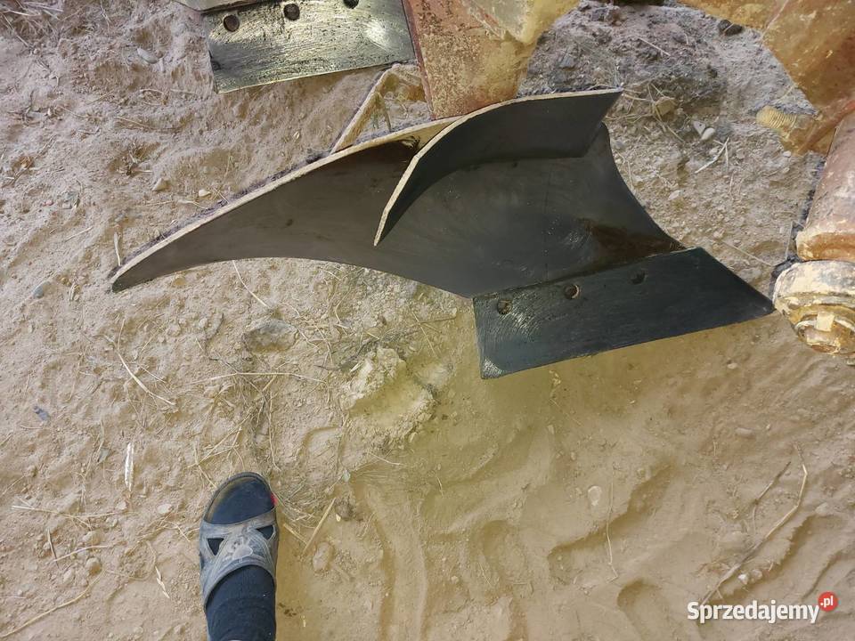 Plug 4 skibowy Lechia nieuszkodzony Orły