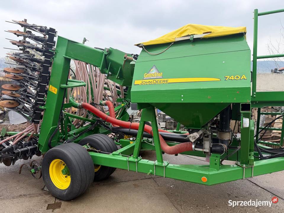 Siewnik zbożowy John Deere 740A Nowa Ruda