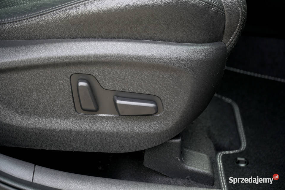 Kamera Nawigacja Kolor ZŁOTY Skóra Czujniki system Start-Stop świętokrzyskie sprzedam