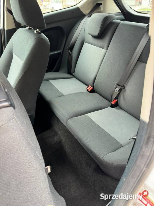 Ford Fiesta Mk7 2009 przebieg 180000 biała dolnośląskie Wrocław