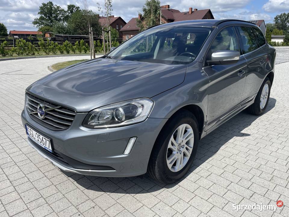 XC60 24 D4 Momentum AWD 190 aut krajowy Paniówki sprzedam