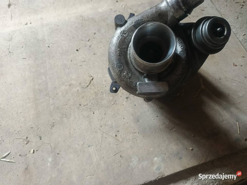 Turbina trafic Vivaro 20 dci Lipinki sprzedam
