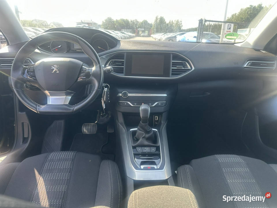Peugeot 308 PEUGEOT 308 T9 20142021 czarny Lipówki sprzedam