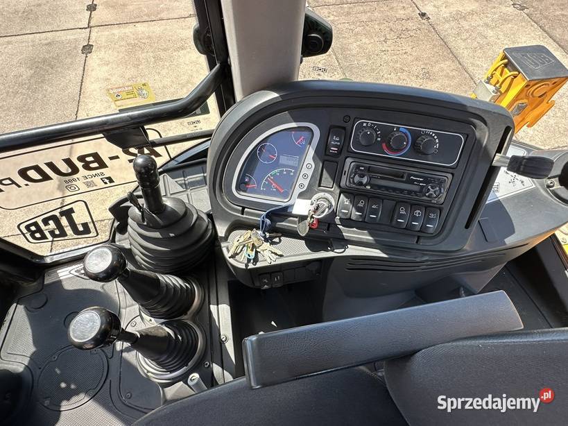 JCB 4CX ECO SALON CE POWERSHIFT Tuliszków
