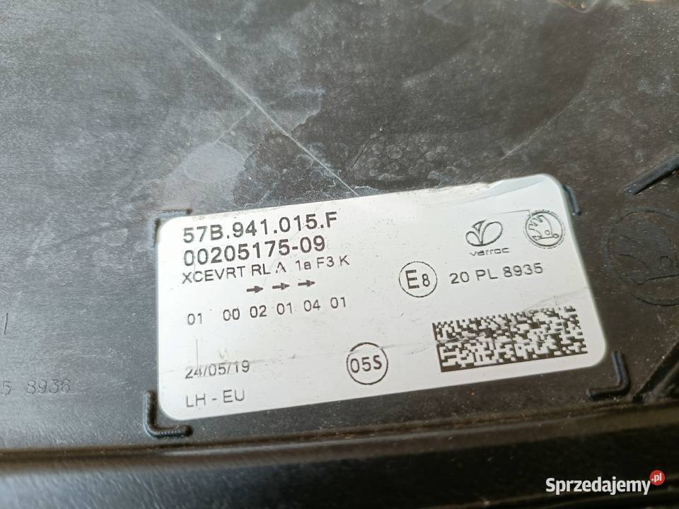 LAMPA PRZÓD PRZEDNIA LEWA SKODA KAROQ 1722 FULL Lampy przednie sprzedam