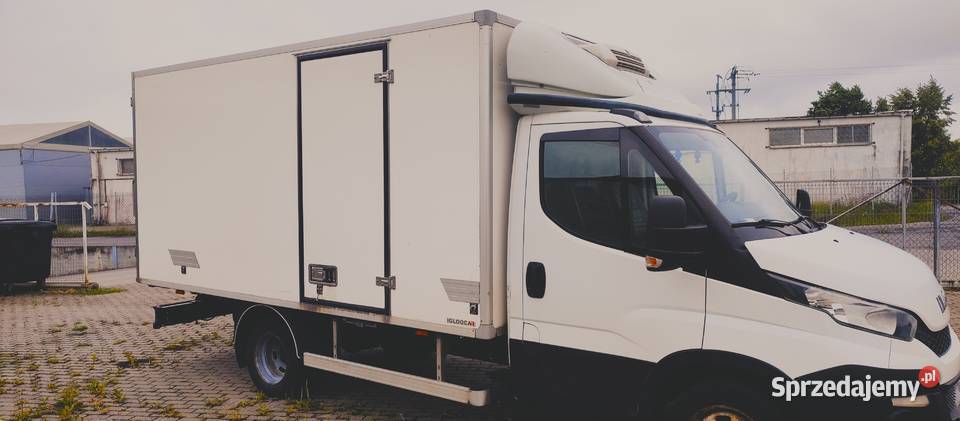 IVECO DAILY IZOTERMA 2015r Samochody dostawcze Trzemiętowo