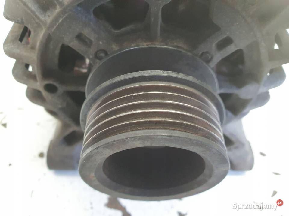 Mercedes W169 15 8V ALTERNATOR 90A A2661540802 Układ elektryczny silnika