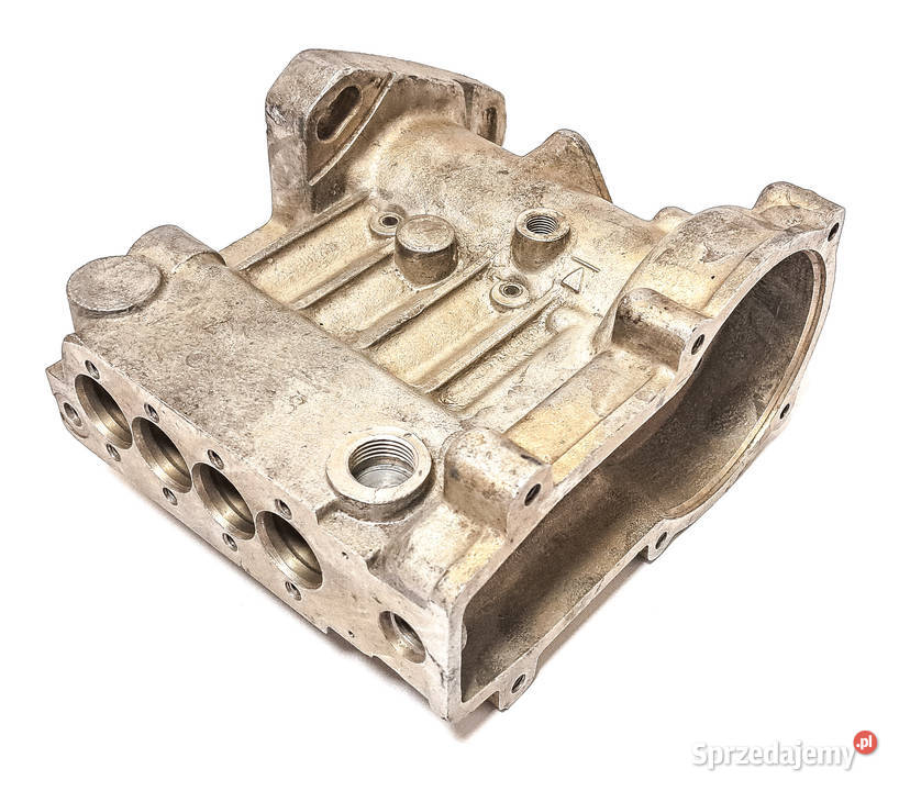 Korpus Pompy Wtryskowej 4Cylindry URSUS C385 podkarpackie