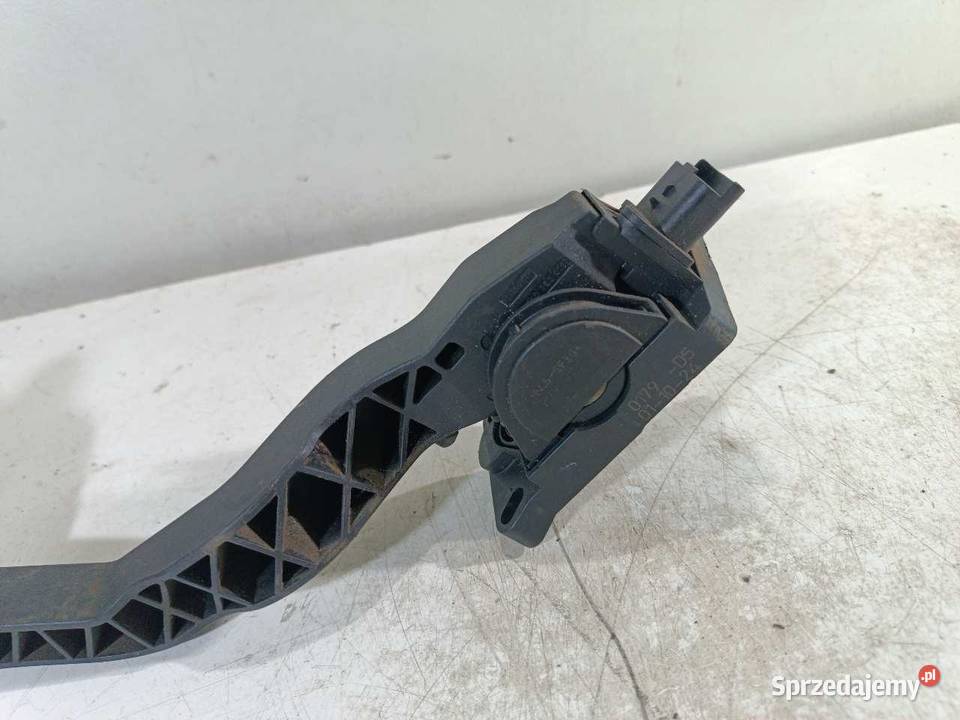 PEDAŁ GAZU POTENCJOMETR PEUGEOT 206 14 HDI osobowe sprzedam