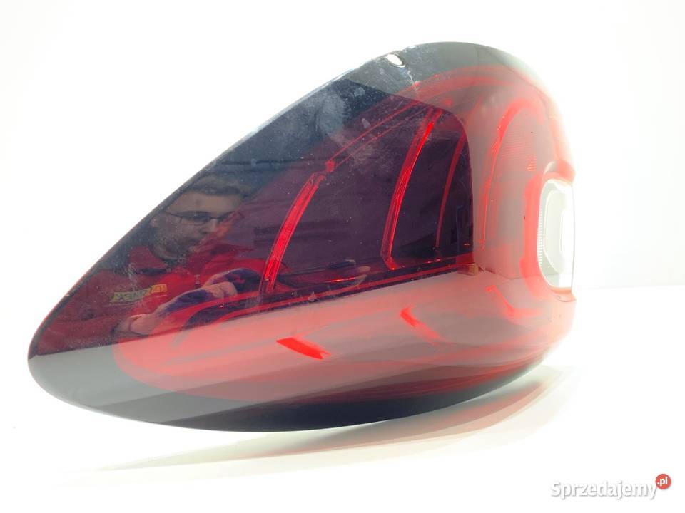 LAMPA PRAWY TYŁ RENAULT CAPTUR I 748411062