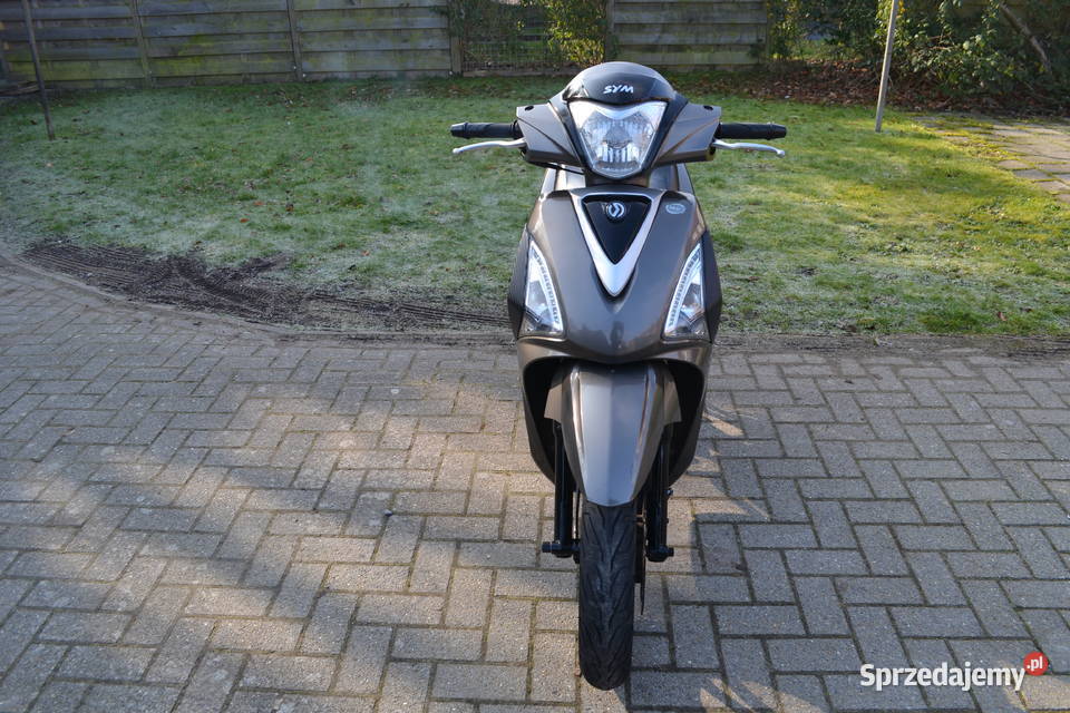 Skuter Sym Symphony ST 201550CC4 takt Rok produkcji 2015 Gościeradów Ukazowy