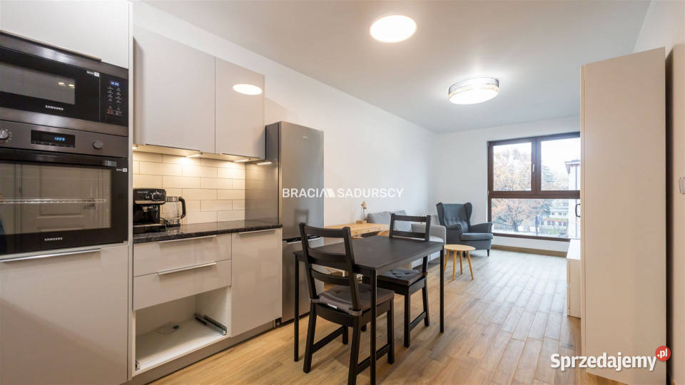 wynajmu mieszkania Kraków al Kijowska 3786 apartamentowiec