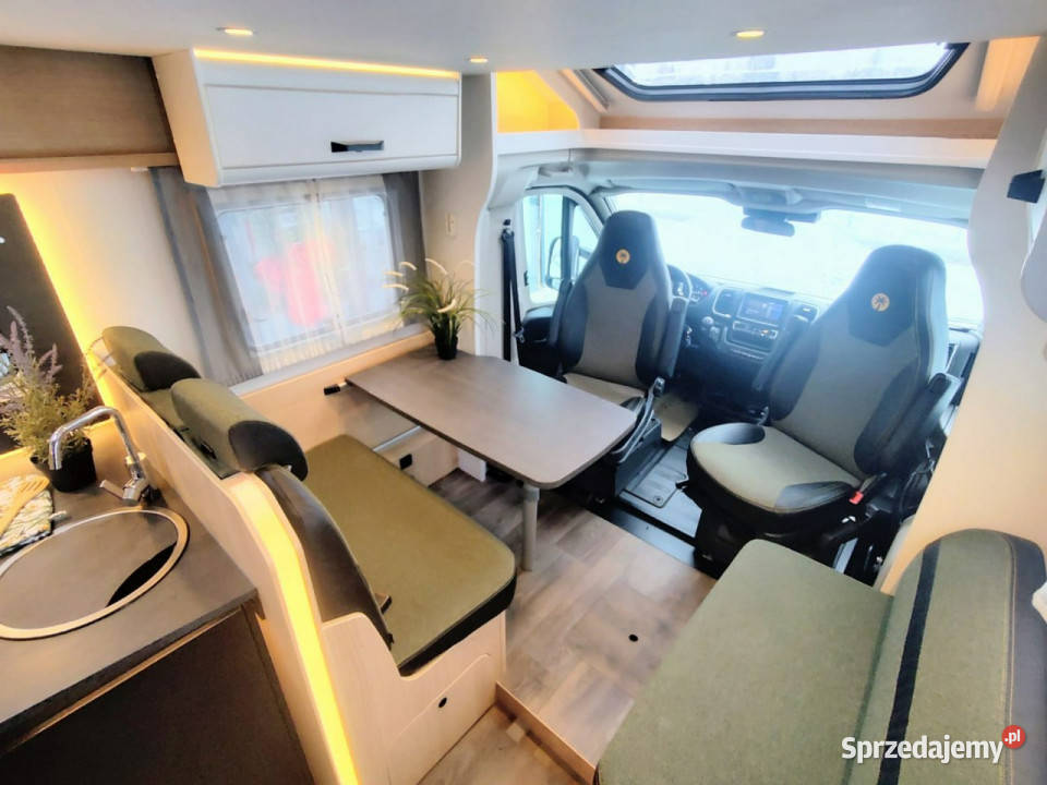 samochody kempingowe Sunlight T 67 5 osobowy z Rok produkcji 2024 małopolskie Gaj