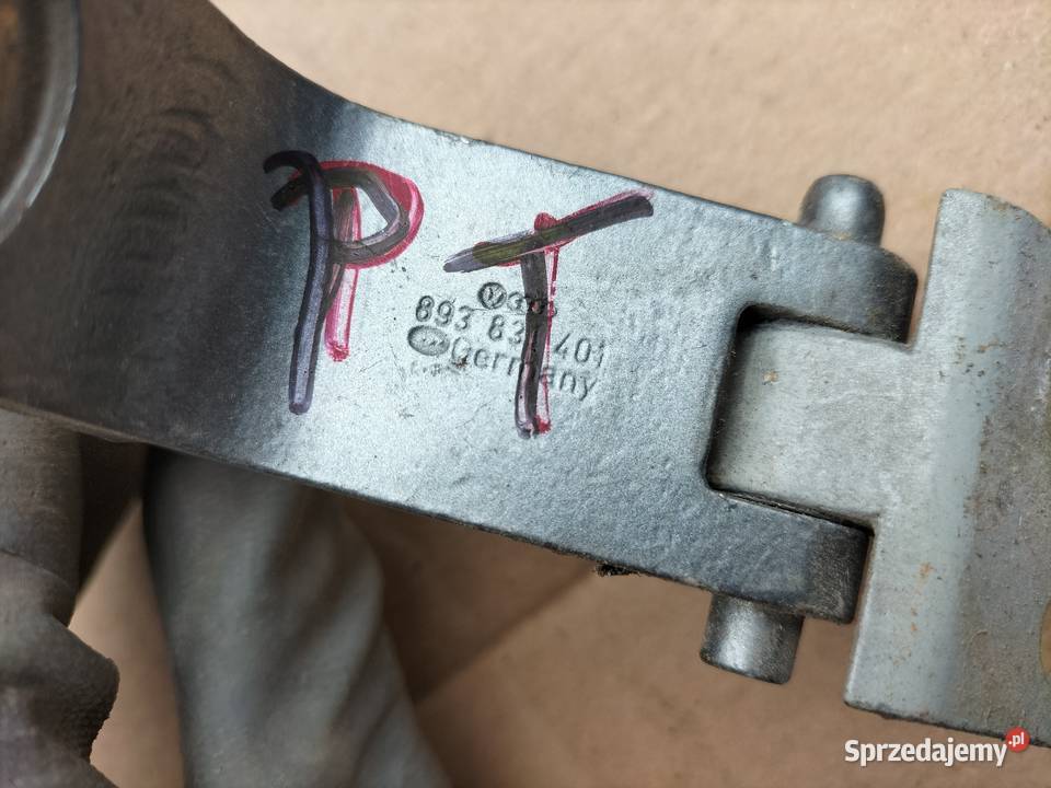 AUDI 80 B4 80B4 893831401 ZAWIAS DRZWI GÓRNY