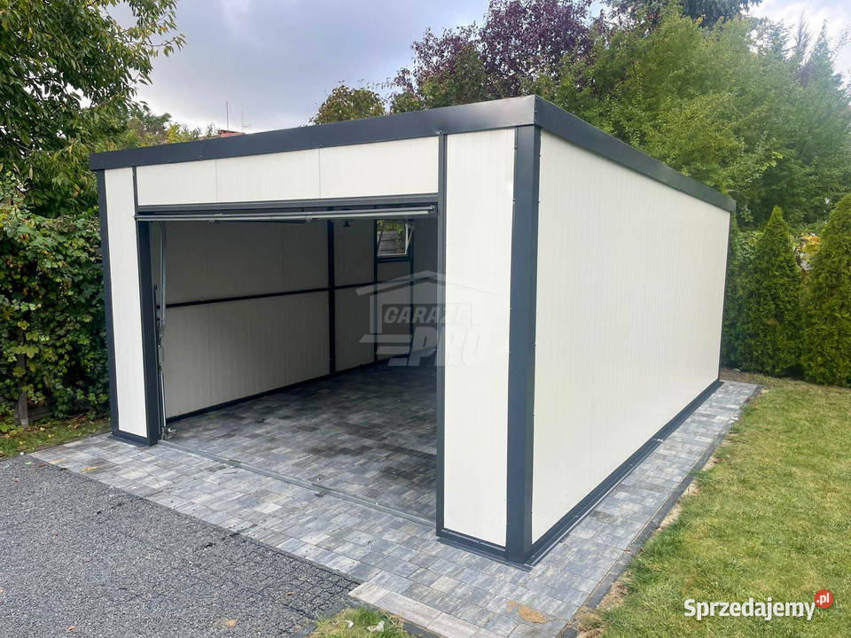 Garaż płyta warstwowa 4x55m brama uchylna okno Łódź