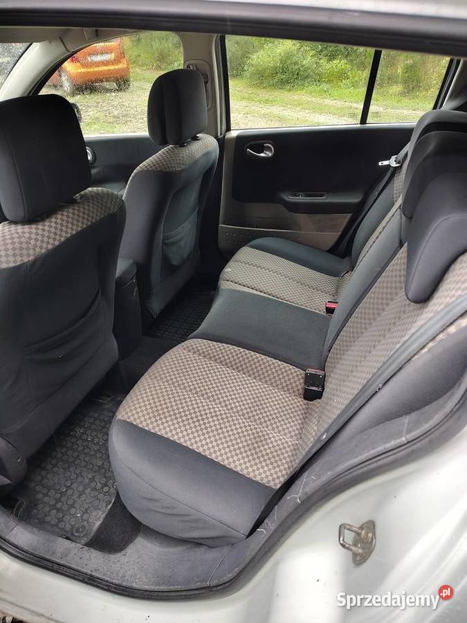 Renault Megane 2003p z gazem sprzedam