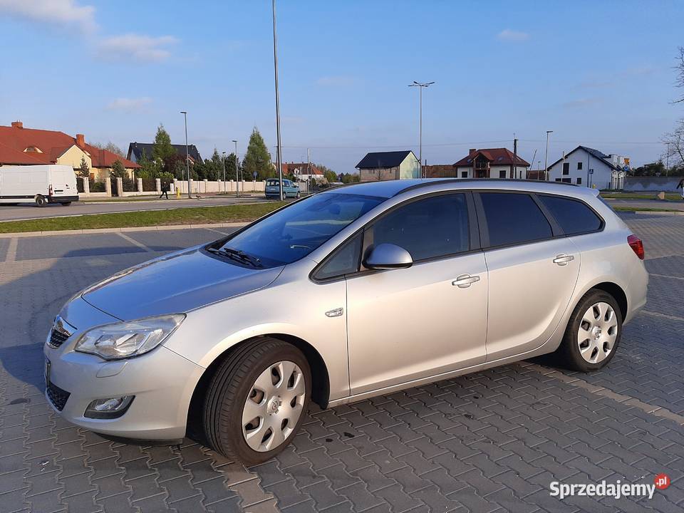Opel Astra J 140 14 Turbo KombiLPG manualna Rawicz
