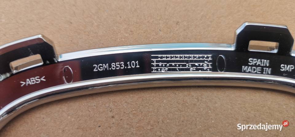 VW TCROSS RAMKA CHROM ZDERZAKA HALOGEN LEWA Bieleń