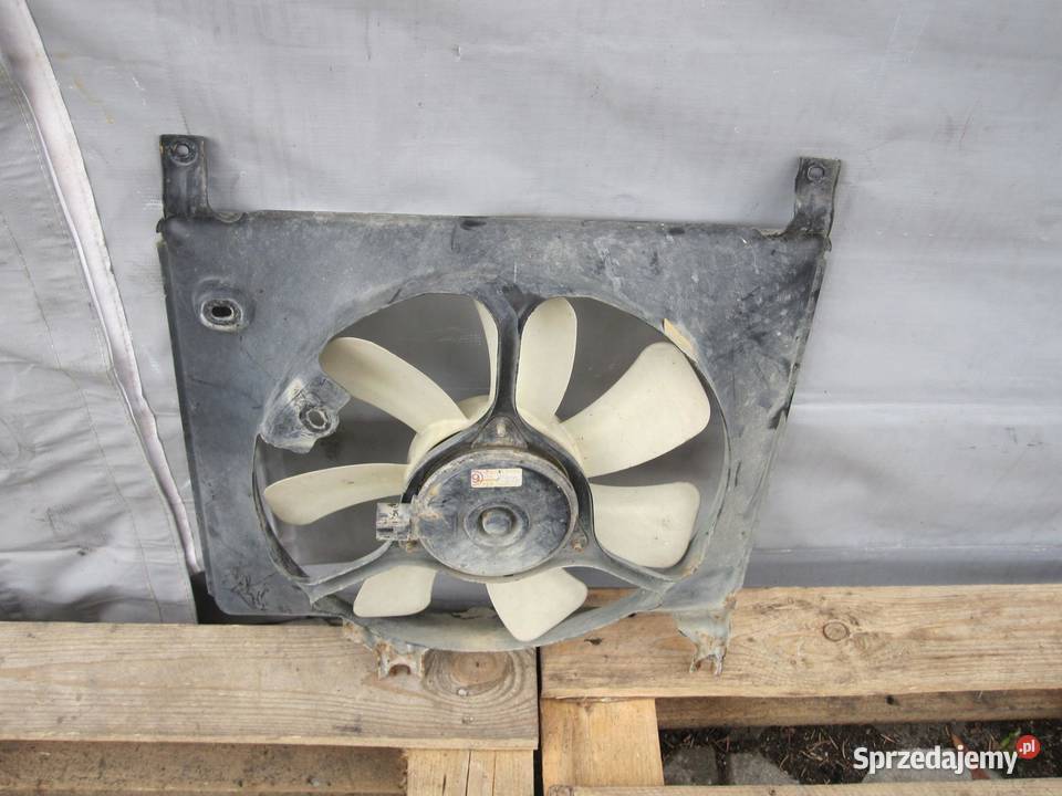 NISSAN PIXO 10r 10 B wentylator chłodnicy