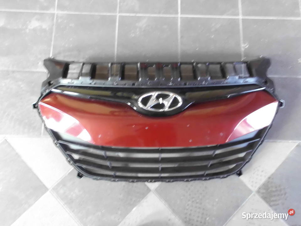 grill hyundai i30 2012 roku komplet nowy Rok produkcji 2014