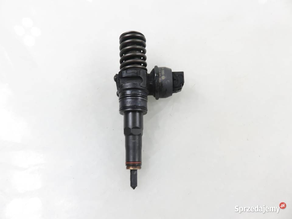 POMPOWTRYSKIWACZ VW GOLF IV PASSAT B5 19 TDI