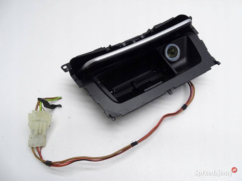 POPIELNICZKA SCHOWEK ŚRODKOWY BMW E90 E91