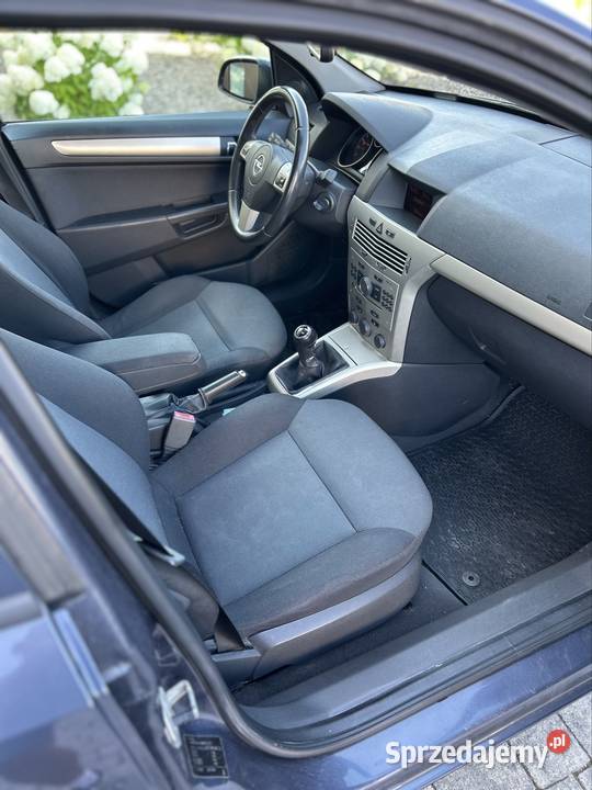 Opel Astra 16 benzyna gaz LPG 2007r klima mrozi Astra Inowrocław