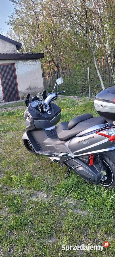 SYM MAXSYM suzuki yamaha honda