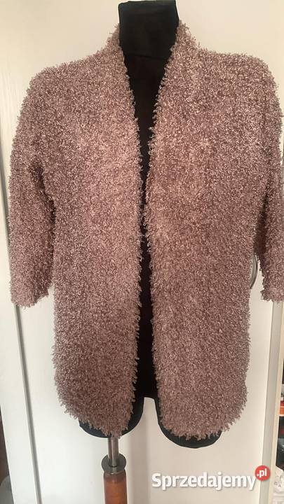 Sweterek z bukli beżowy Rozmiar 40(L) Boguchwała sprzedam