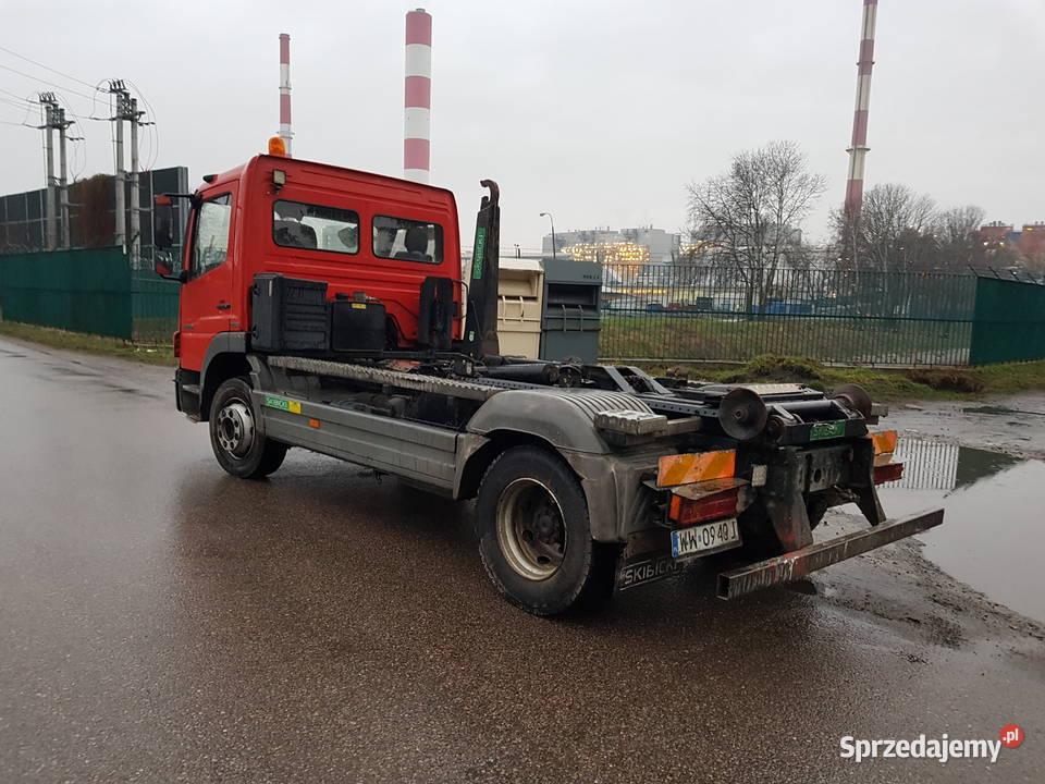 Mercedes Atego 1218 hakowiec Skibicki