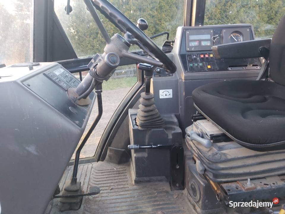 Koparko Ładowarka Ford 675D Holland Jabłonowo Pomorskie