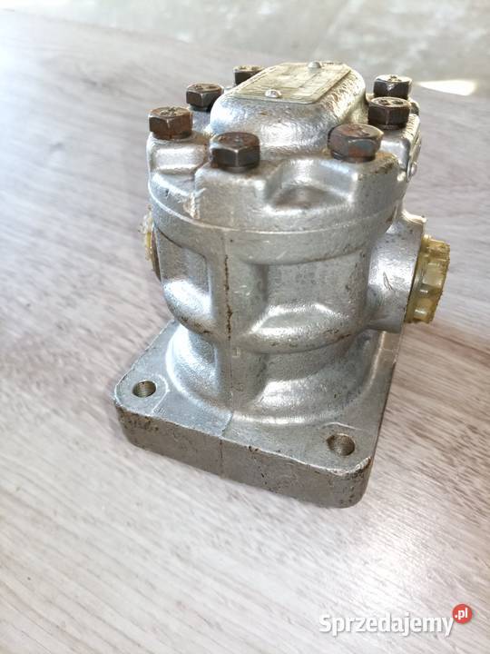archiwalna Pompa hydrauliczna PZ 63 pompa Stalowa Wola sprzedam
