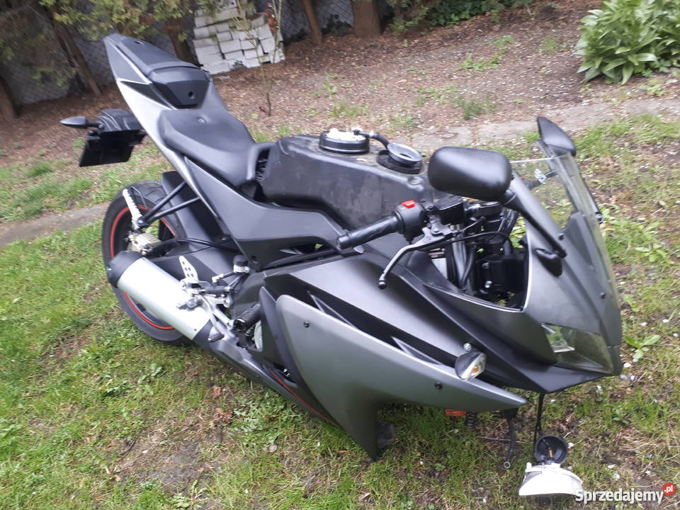 Yamaha Yzf R125 uszkodzona Warszawa