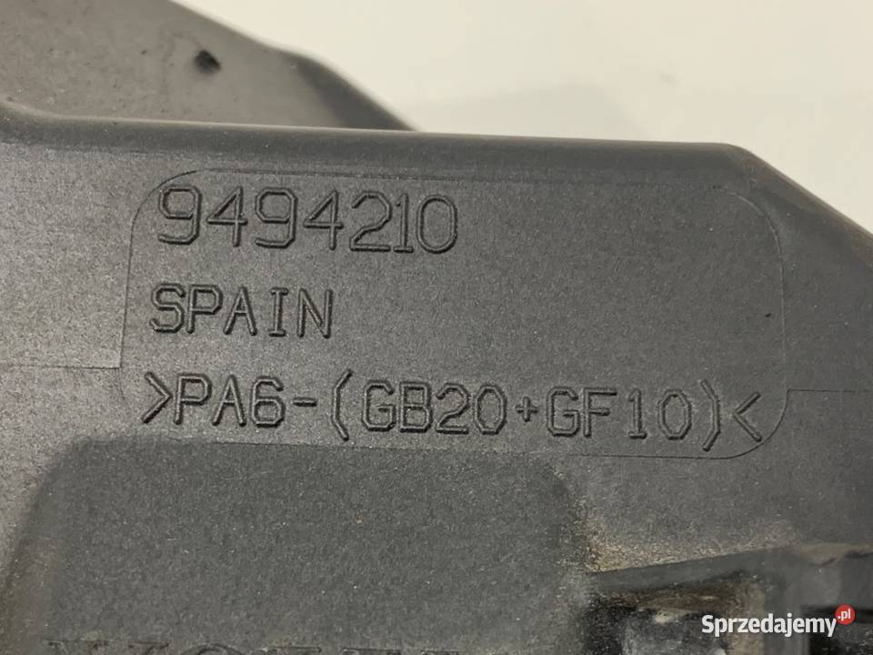 SKRZYNKA BEZPIECZNIKÓW VOLVO V70 II 9494210 sprzedam
