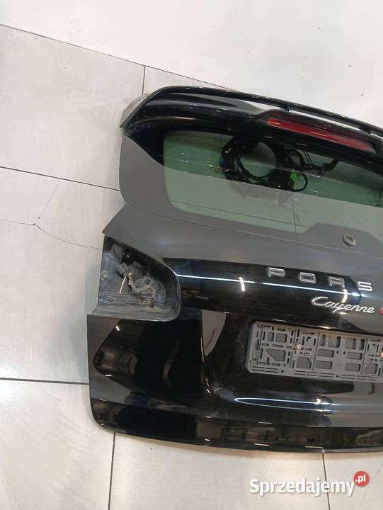 KLAPA TYŁ SZYBA 041 Porsche Cayenne II 20102017