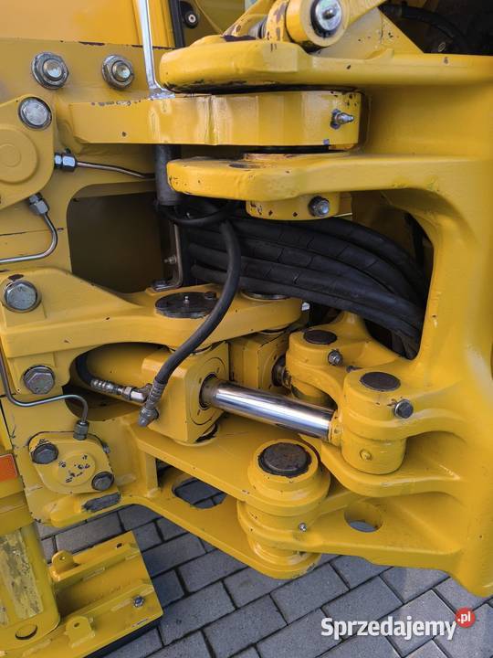 Koparko ładowarka KOMATSU 3 łyżki 600971818 Jarosław sprzedam
