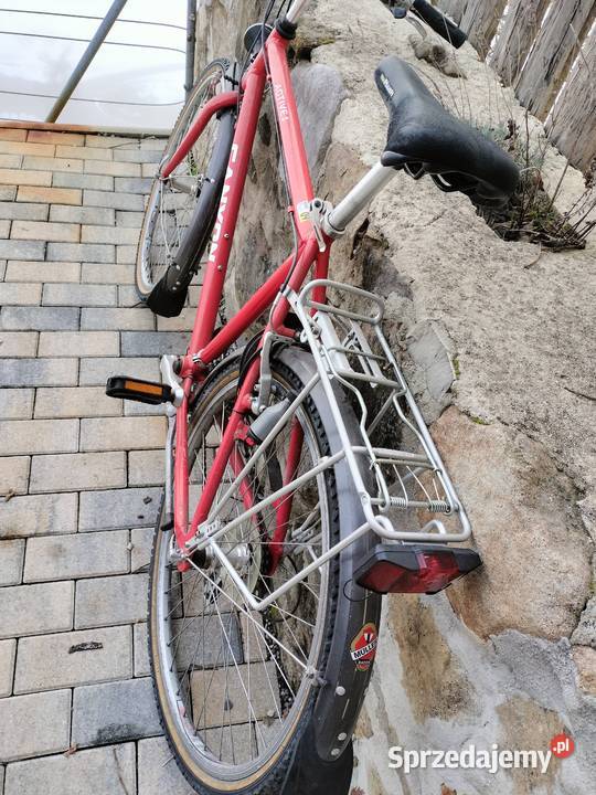 Czerwony stary rower męski Canyon active Urszulin