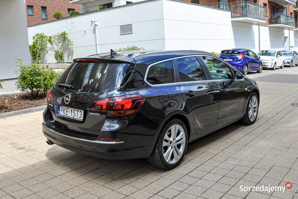 Opel Astra J 20CDTI 160 Bezwypadkowy Lift 2014 r Astra dolnośląskie Wrocław sprzedam