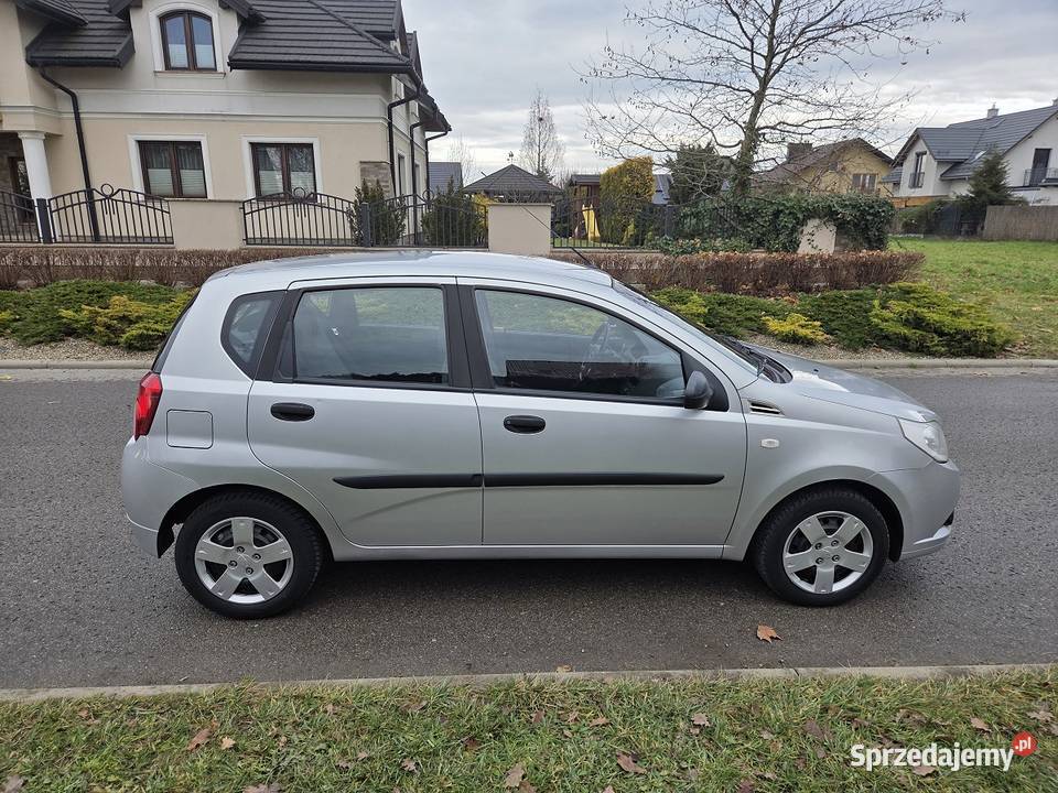 Chevrolet Aveo 12 Benzyna LIFT Niski Przebieg sprzedam