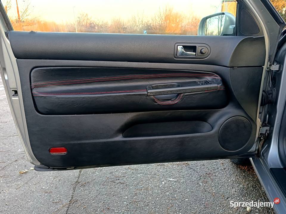 VW golf 4 16 2002 benzyna Legnica