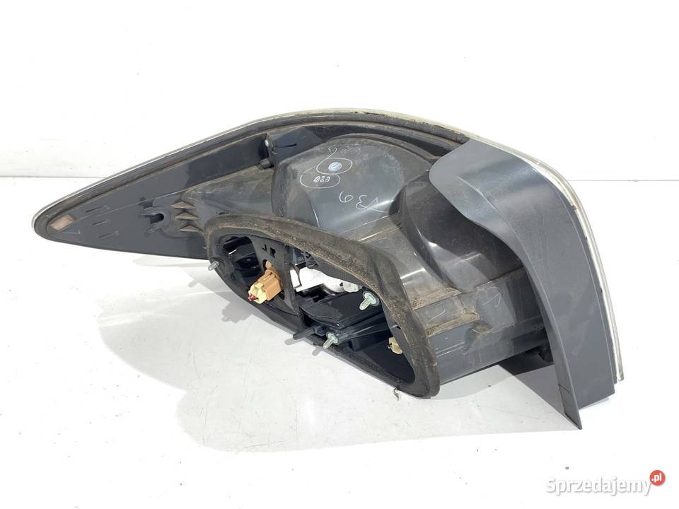 LAMPA PRAWY TYŁ MAZDA CX7 SUV 0614 ŚWIATŁO TYLNA