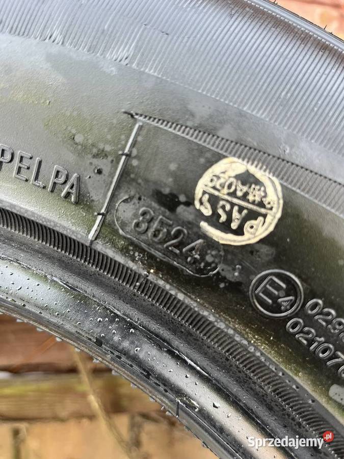 Zimowe opony 2356016 stan idealny zima Borówki