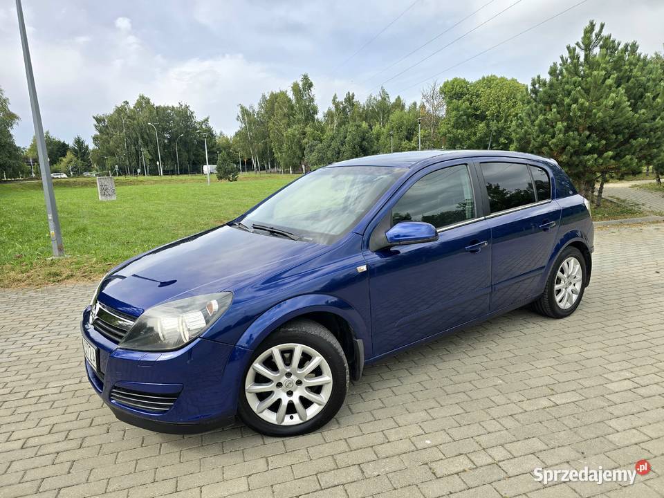 Opel Astra H 16 BENZYNA klima HAK nowy rozrząd Rzeszów