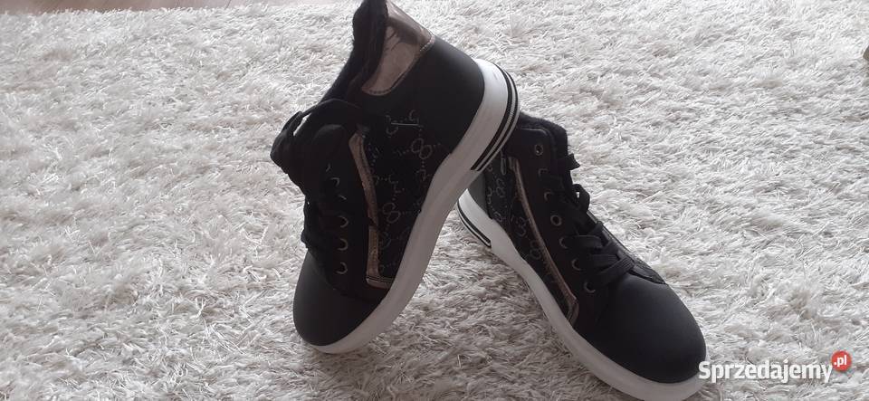 Nowe ocieplane sneakersy r 40 Pasym