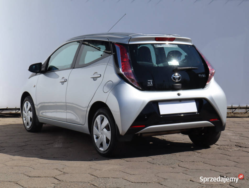 Toyota Aygo 10 VVTi manualna Aygo Łódź sprzedam